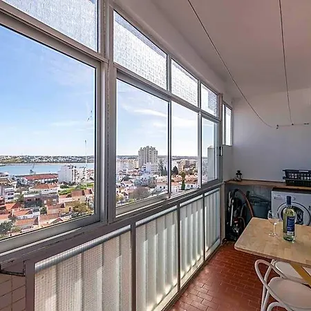 酒店 Stunning Sunny 3-bedroom In