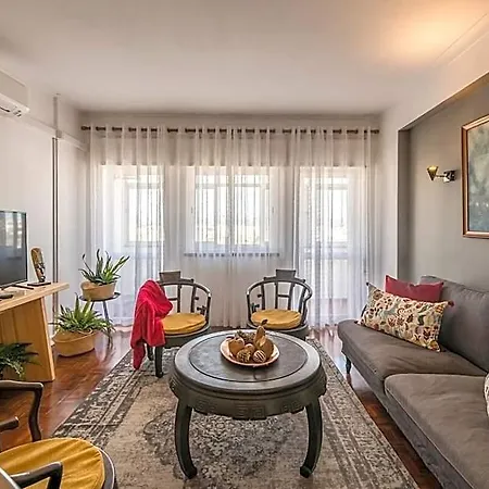 Stunning Sunny 3-bedroom In 酒店 波尔蒂芒