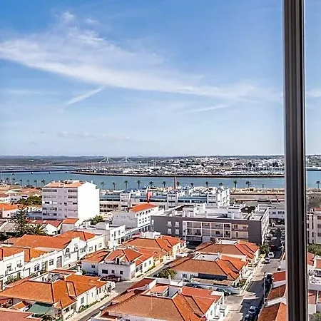 ホテル Stunning Sunny 3-bedroom In ポルティマン