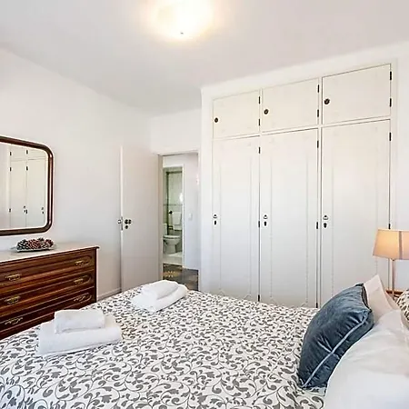 Ξενοδοχείο Stunning Sunny 3-bedroom In
