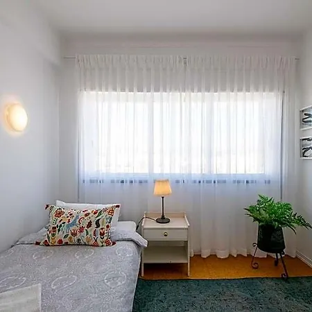 Stunning Sunny 3-bedroom In 酒店