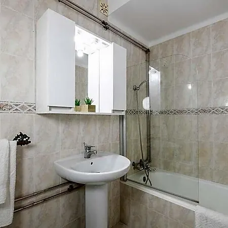 Stunning Sunny 3-bedroom In Ξενοδοχείο